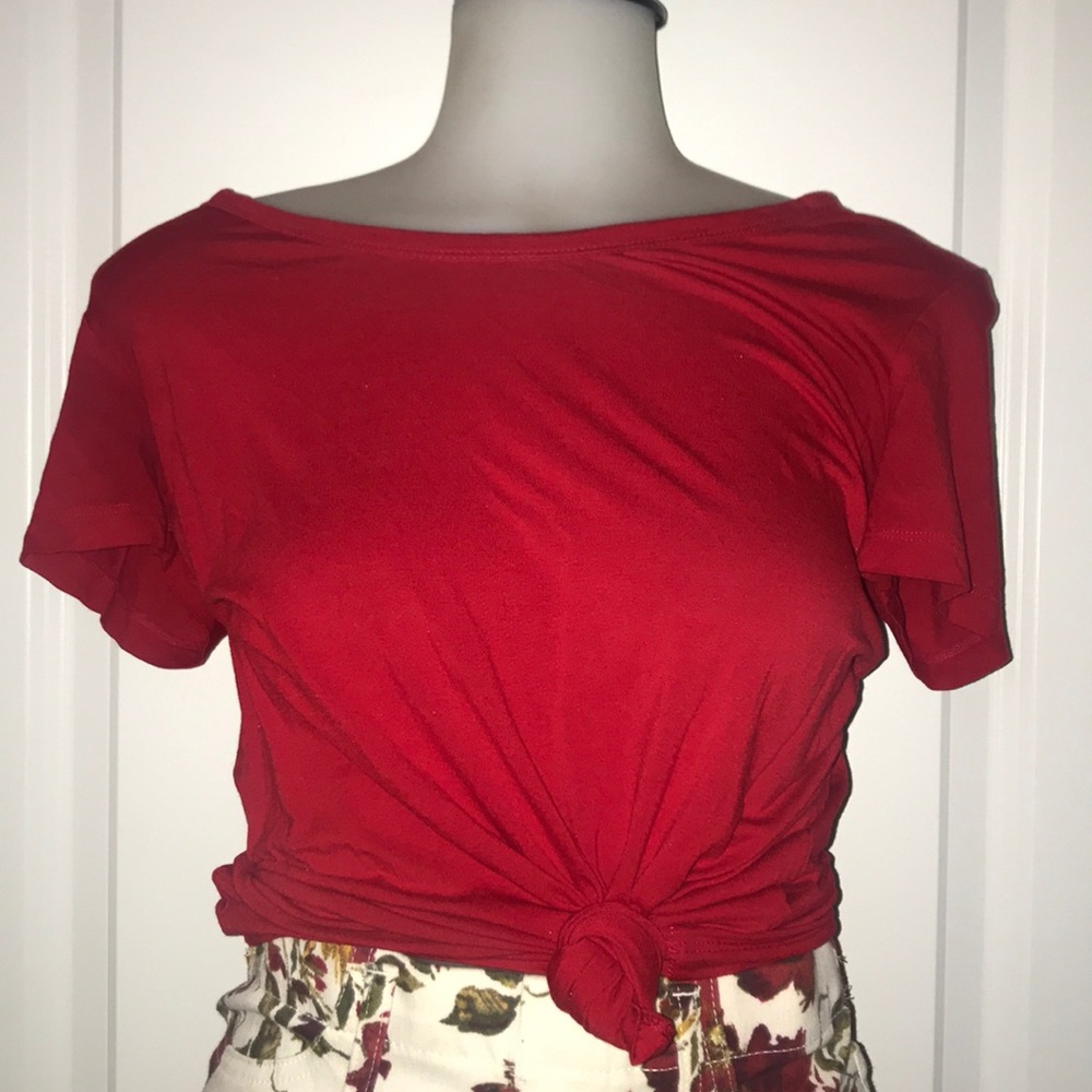 Red Tee
